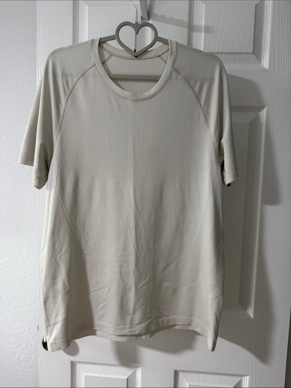 Lululemon Light Cream Performance Short Sleeve Shirt
